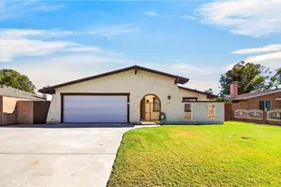 7616 Della, Riverside, CA 92503 - Photo 2