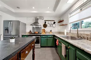 1484 Corson St, Pasadena, CA 91106 - Photo 10