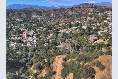 0 Sleepy Hollow, Glendale, CA 91206 - Photo 22