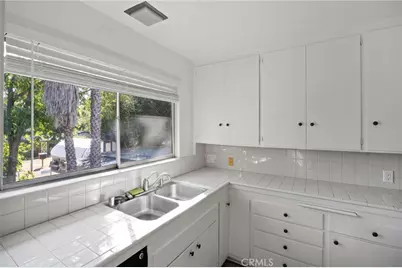 619 S Pasadena Avenue #3, Pasadena, CA 91105 - Photo 8