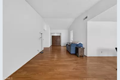11054 Wesley Avenue, Montclair, CA 91763 - Photo 10