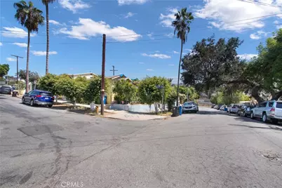 2505 Chelsea, Los Angeles, CA 90033 - Photo 2