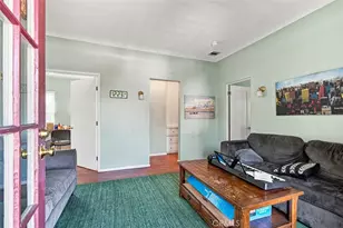 146 N Holliston, Pasadena, CA 91106 - Photo 28