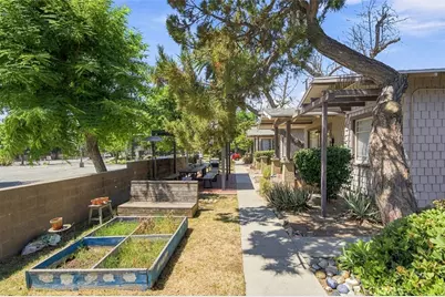 146 N Holliston, Pasadena, CA 91106 - Photo 2