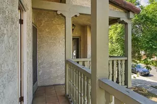 1118 S Sycamore, Los Angeles, CA 90019 - Photo 16