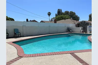 18724 Chase, Northridge, CA 91324 - Photo 10