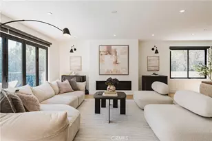642 N Cahuenga, Los Angeles, CA 90004 - Photo 4