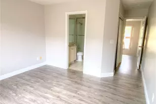 533 W Summerfield Cir, Anaheim, CA 92802 - Photo 14