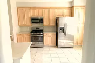 533 W Summerfield Cir, Anaheim, CA 92802 - Photo 6