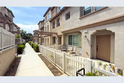 326 N Calvados Avenue, Azusa, CA 91702 - Photo 32