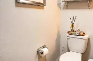 326 N Calvados Ave, Azusa, CA 91702 - Photo 26
