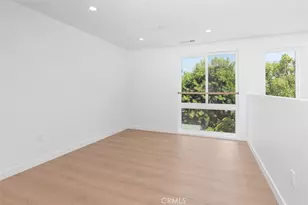 176 N Catalina Ave, Pasadena, CA 91106 - Photo 12