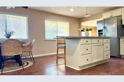 9957 Oakwood, Hesperia, CA 92345 - Photo 8