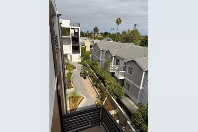 176 N Catalina Ave #405, Pasadena, CA 91106 - Photo 10