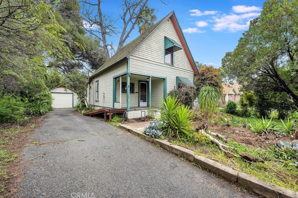 750 N El Molino Ave, Pasadena, CA 91104