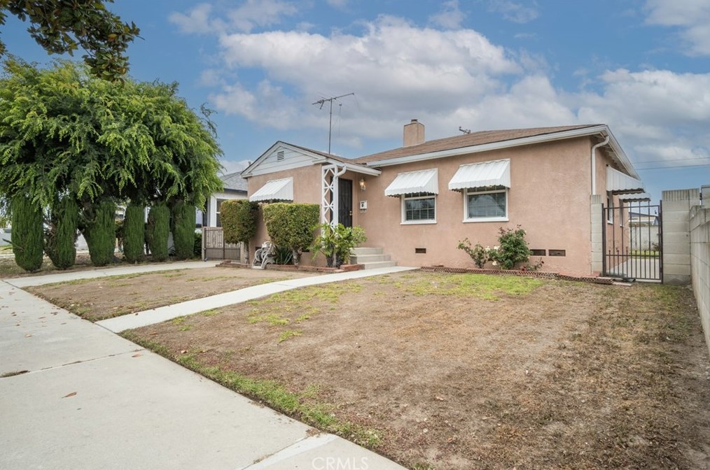 2538 Leo Ave, Los Angeles, CA 90040-2316