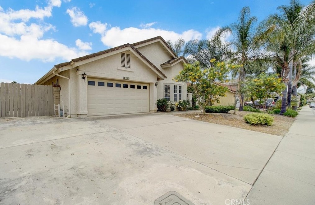 5968 Palomar Cir, Camarillo, CA 93012-4321