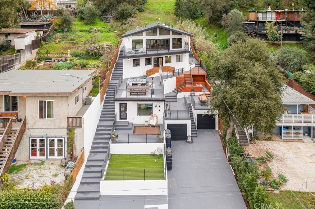 1324 Oak Grove Dr, Los Angeles CA  90041-3116 exterior
