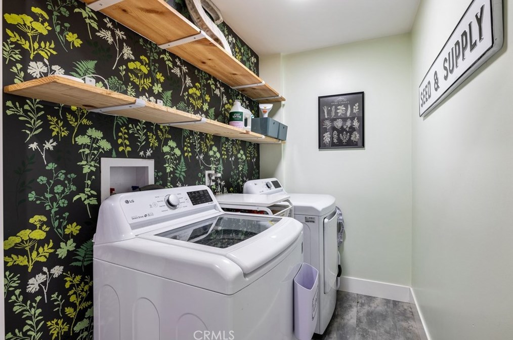1324 Oak Grove Dr, Los Angeles CA  90041-3116 exterior