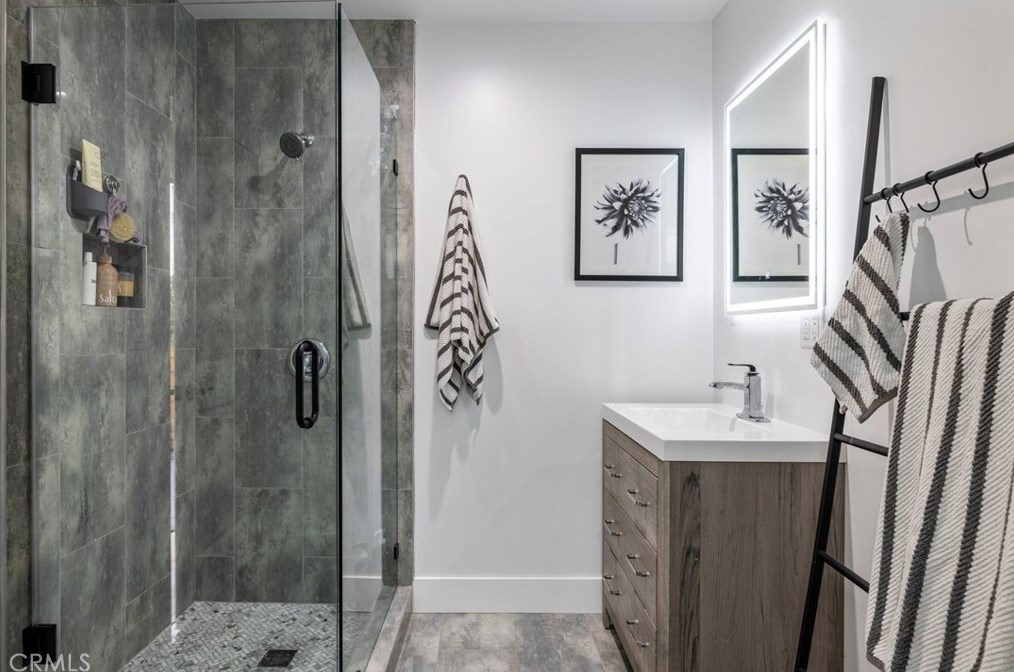 1324 Oak Grove Dr, Los Angeles CA  90041-3116 exterior