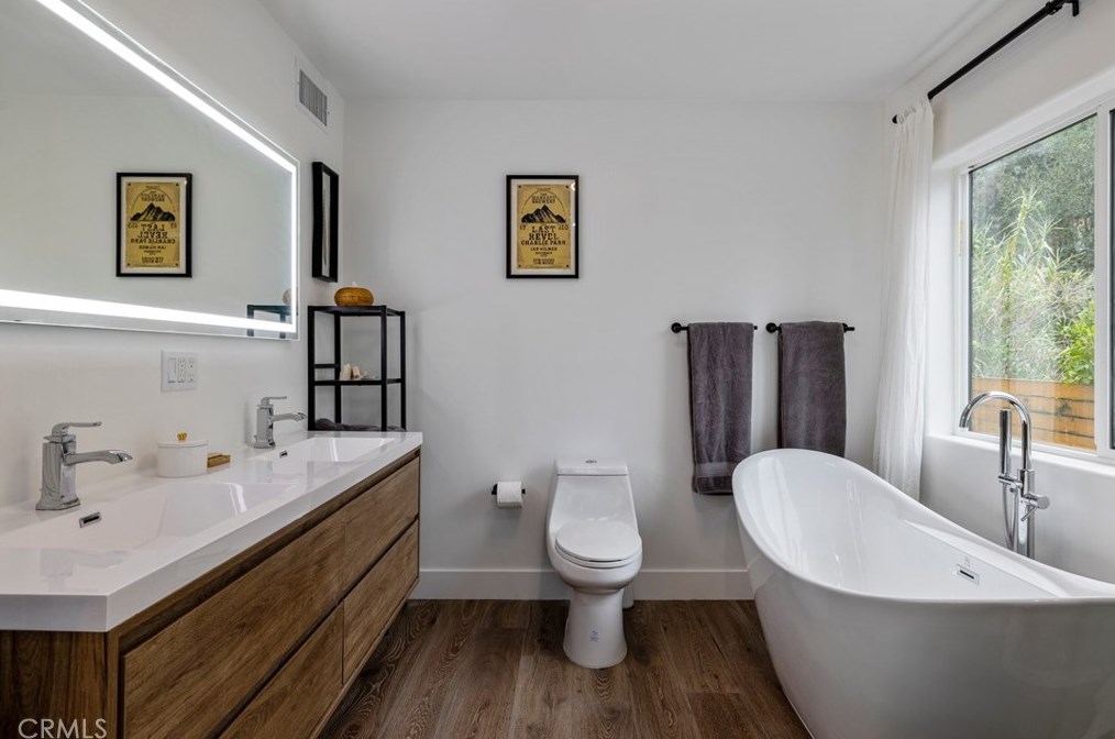 1324 Oak Grove Dr, Los Angeles CA  90041-3116 exterior