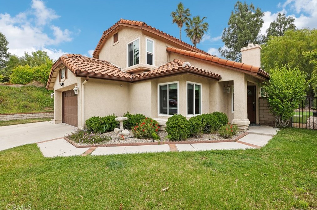 24751 Laurel Crest Ln, Santa Clarita, CA 91381