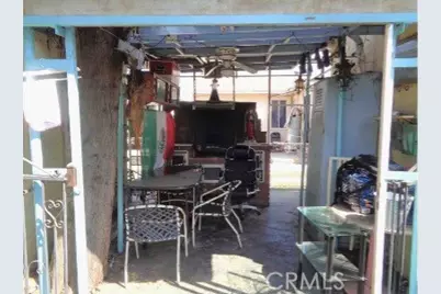 7223 Holmes Avenue, Los Angeles, CA 90001 - Photo 18