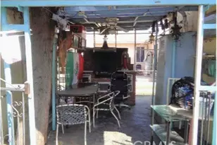 7223 Holmes Ave, Los Angeles, CA 90001 - Photo 18