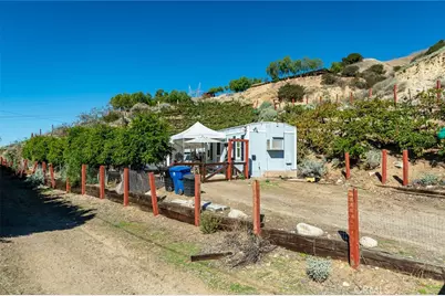 10161 Foothill Boulevard, Sylmar, CA 91342 - Photo 50