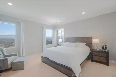 20256 Dorothy Street, Saugus, CA 91350 - Photo 24