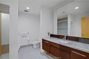 1111 S Grand Ave, Los Angeles, CA 90015 - Photo 10