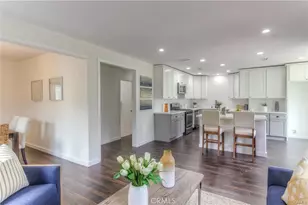 1925 N Screenland Dr, Burbank, CA 91505 - Photo 14