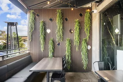 11671 Victory Boulevard, North Hollywood, CA 91606 - Photo 12