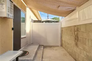 7663 Shadyglade Ave, North Hollywood, CA 91605 - Photo 18