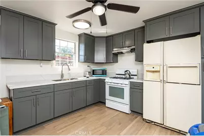 16040 Parthenia, North Hills, CA 91343 - Photo 50