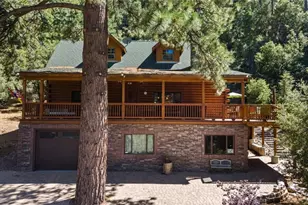 1613 Freeman Dr, Pine Mountain Club, CA 93225 - Photo 2
