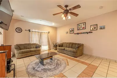 21419 21419 Neuralia, California City, CA 93505 - Photo 10