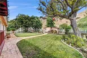 8530 Vine Valley, Los Angeles, CA 91352 - Photo 4