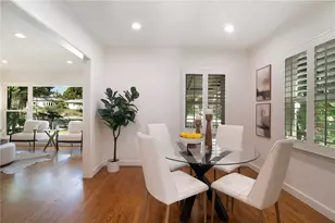 1520 W Riverside Dr, Burbank, CA 91506 - Photo 10