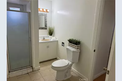 2236 N Manning, Burbank, CA 91505 - Photo 24