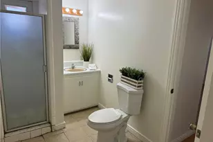 2236 N Manning, Burbank, CA 91505 - Photo 24