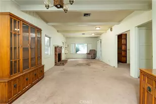 700 S Mariposa St, Burbank, CA 91506 - Photo 16