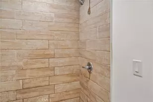 14143 Victory Blvd, Van Nuys, CA 91401 - Photo 10