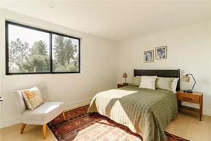 5240 Barker Dr, Los Angeles, CA 90042 - Photo 30