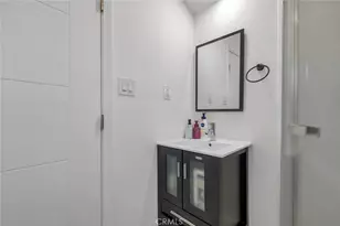 8127 Radford Ave, North Hollywood, CA 91605 - Photo 36