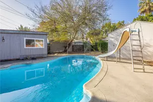 210 W Ash Ave, Burbank, CA 91502 - Photo 32