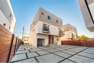 4842 W 17th Street, Los Angeles, CA 90019 - Photo 32