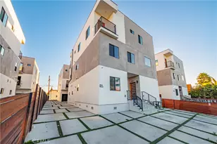 4842 W 17th St, Los Angeles, CA 90019 - Photo 30