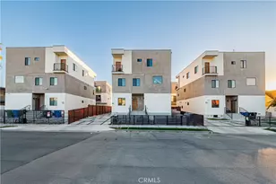 4842 W 17th St, Los Angeles, CA 90019 - Photo 24