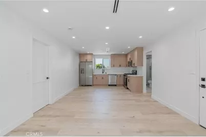 13901 Runnymede, Van Nuys, CA 91405 - Photo 24